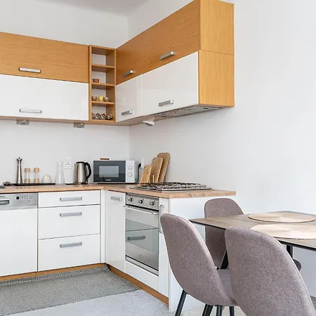Rentplanet - Politechnika Apartment *